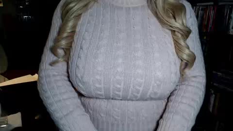 Aspen Vale online show from 11.26.25