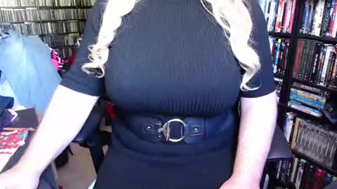 Snapshot of aspen_vale chatting on 07.12.26 Aspen Vale online show from 07.12.26