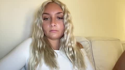 Aspen Aries online show from 03.04.25