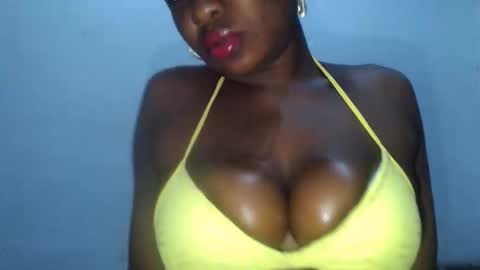 Snapshot of ass_elbonypussy chatting on 05.19.26 ass_elbonypussy online show from 05.19.26