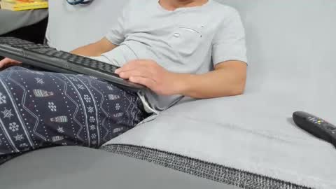 Snapshot of asshunnter chatting on 04.04.26 MARCO online show from 04.04.26