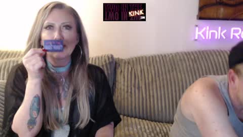 Snapshot of assleighabbott chatting on 12.29.24 ASSleigh Abbott online show from 12.29.24