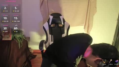 Asta Kuno online show from 12.14.25