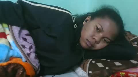 asterina01 online show from 12.20.25