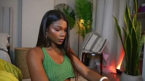 Snapshot of astrea_1 chatting on 05.22.26 Astrea online show from 05.22.26