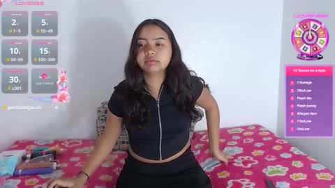 Snapshot of astridvagina18 chatting on 02.10.25 ASTRID online show from 02.10.25