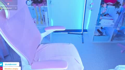 Bonnie online show from 02.03.25