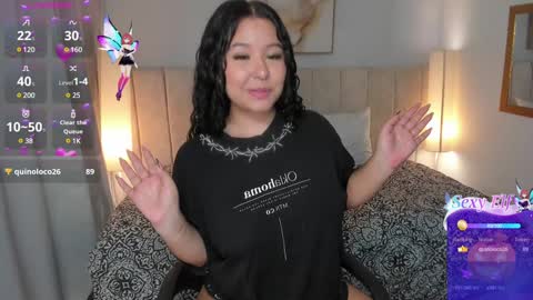 Snapshot of atena_cuteee chatting on 12.19.24 sofia online show from 12.19.24