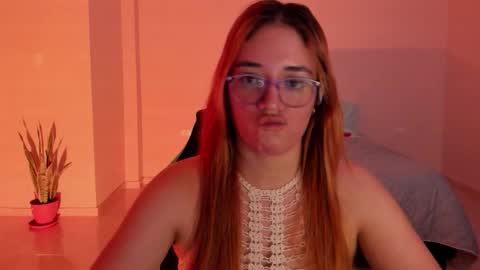 Snapshot of atenas__05 chatting on 02.21.26 atenas online show from 02.21.26