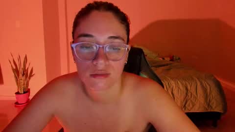 Snapshot of atenas__05 chatting on 02.22.26 atenas online show from 02.22.26