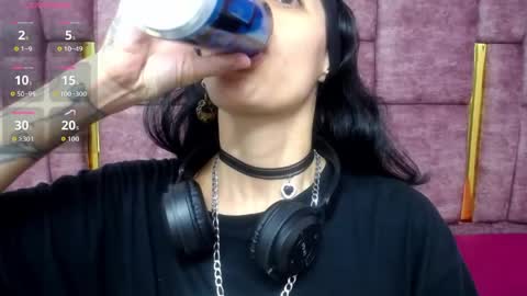 Snapshot of atenea_420 chatting on 05.19.26 COLOMBIA online show from 05.19.26