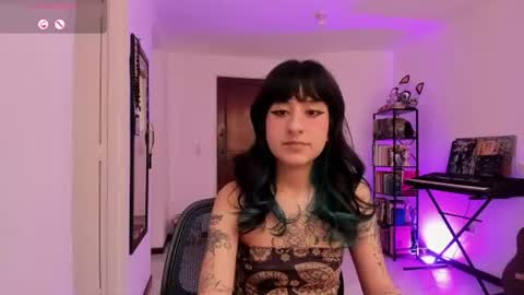 Snapshot of atenea_dragon__ chatting on 07.11.26 Atenea online show from 07.11.26