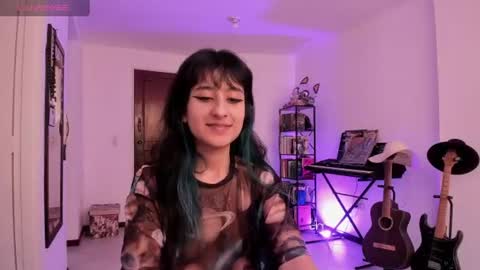 Snapshot of atenea_dragon__ chatting on 07.13.26 Atenea online show from 07.13.26