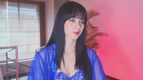 Snapshot of ateneasantacruz chatting on 02.01.25 Atenea  online show from 02.01.25