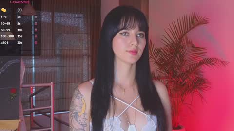 Snapshot of ateneasantacruz chatting on 02.02.25 Atenea  online show from 02.02.25