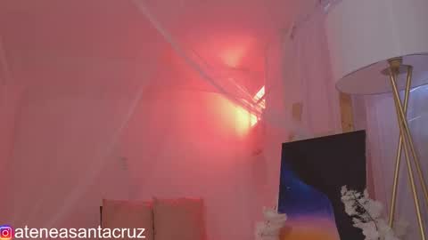 Snapshot of ateneasantacruz chatting on 09.19.25 Atenea  online show from 09.19.25