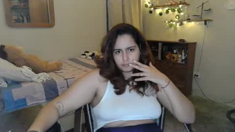Snapshot of athenasbae chatting on 02.07.25 Steph online show from 02.07.25