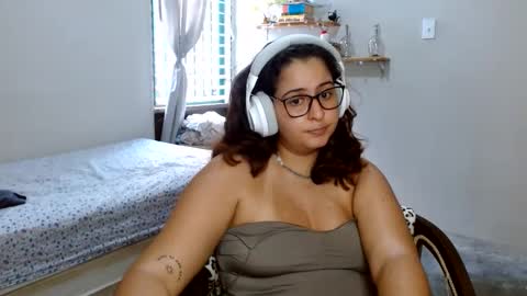 Snapshot of athenasbae chatting on 05.26.26 Steph online show from 05.26.26