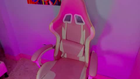 athenea__fox online show from 10.05.25