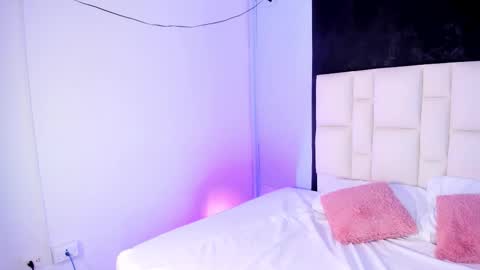 athenea__fox online show from 10.16.25