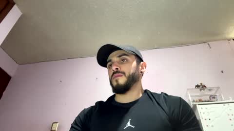 Snapshot of athlete_boy22 chatting on 06.17.26 Atlas online show from 06.17.26
