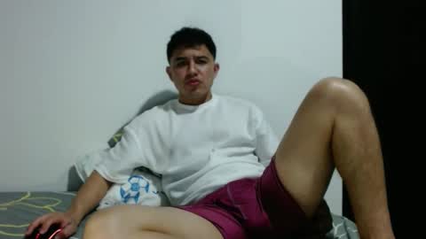 Snapshot of athleticboy2026 chatting on 09.09.25 Robin online show from 09.09.25