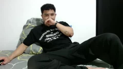 Snapshot of athleticboy2026 chatting on 09.18.25 Robin online show from 09.18.25