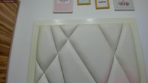 Atilana Diaz online show from 04.15.26