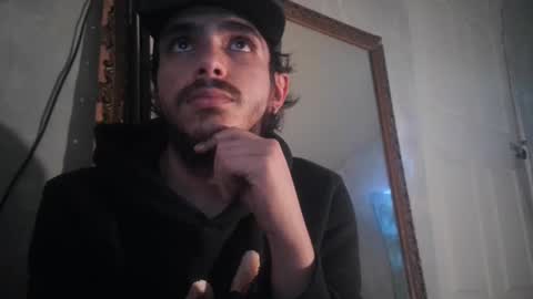 Snapshot of atmorin01 chatting on 02.04.25 Atmarin199 aka Dre online show from 02.04.25