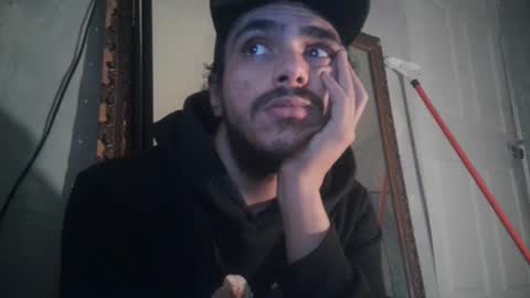 Snapshot of atmorin01 chatting on 02.04.25 Atmarin199 aka Dre online show from 02.04.25