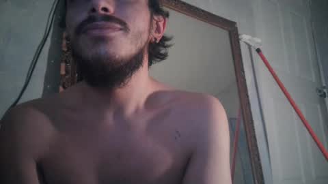 Snapshot of atmorin01 chatting on 02.04.25 Atmarin199 aka Dre online show from 02.04.25