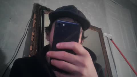 Snapshot of atmorin01 chatting on 02.10.25 Atmarin199 aka Dre online show from 02.10.25