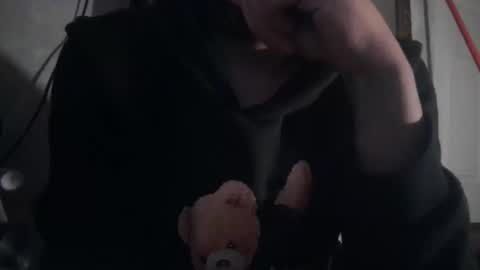 Snapshot of atmorin01 chatting on 02.12.25 Atmarin199 aka Dre online show from 02.12.25