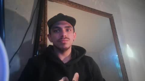 Snapshot of atmorin01 chatting on 02.26.25 Atmarin199 aka Dre online show from 02.26.25