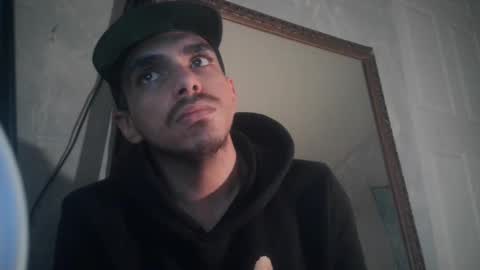 Snapshot of atmorin01 chatting on 02.26.25 Atmarin199 aka Dre online show from 02.26.25