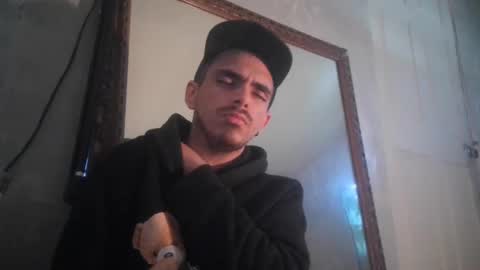 Snapshot of atmorin01 chatting on 02.28.25 Atmarin199 aka Dre online show from 02.28.25