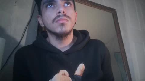 Snapshot of atmorin01 chatting on 03.08.25 Atmarin199 aka Dre online show from 03.08.25