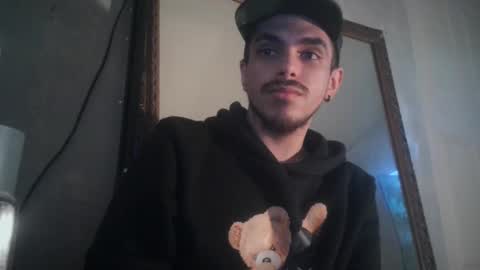 Snapshot of atmorin01 chatting on 03.08.25 Atmarin199 aka Dre online show from 03.08.25