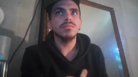 Snapshot of atmorin01 chatting on 03.08.25 Atmarin199 aka Dre online show from 03.08.25