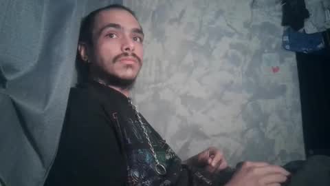 Snapshot of atmorin01 chatting on 10.17.25 Atmarin199 aka Dre online show from 10.17.25