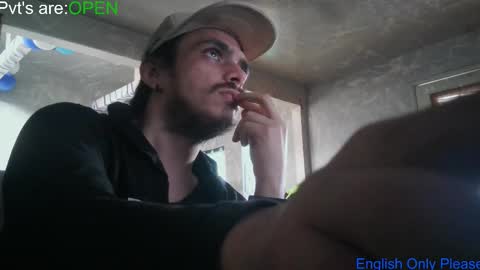 Snapshot of atmorin01 chatting on 01.05.26 Atmarin199 aka Dre online show from 01.05.26