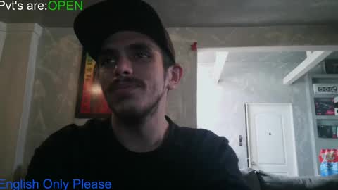 Snapshot of atmorin01 chatting on 04.18.26 Atmarin199 aka Dre online show from 04.18.26