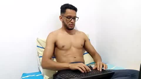 Snapshot of atorres21 chatting on 02.17.25 Torres online show from 02.17.25