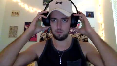 Snapshot of audicutie96 chatting on 07.14.26 Audi online show from 07.14.26