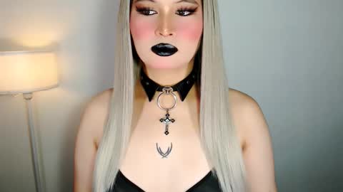 Audrey online show from 03.27.26