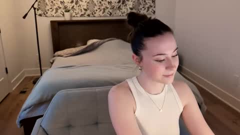 Miss Audrey online show from 03.03.25