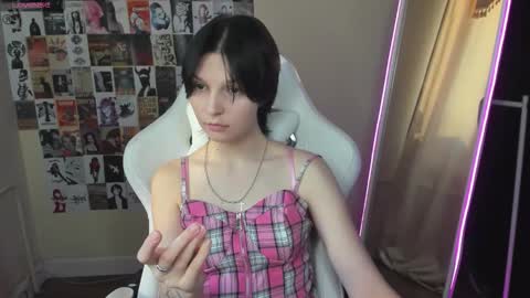 Audrey online show from 10.20.25