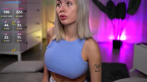 Isabella online show from 02.05.26