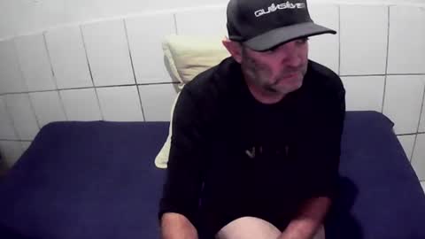 Snapshot of augustopierdona26 chatting on 02.22.26 cesar augusto online show from 02.22.26