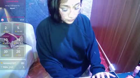 aura_cute_ online show from 04.09.26